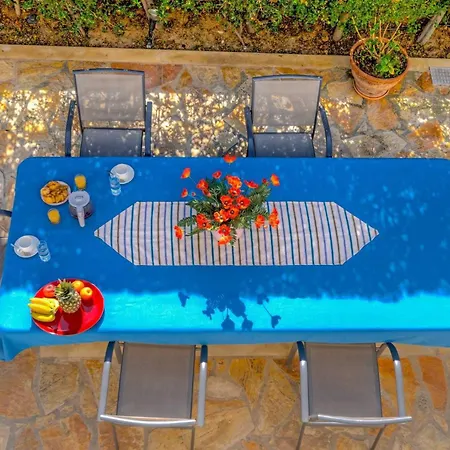 Διαμέρισμα Bbq, Backyard, Of Amoudara, Full Kitchen, Parking-3